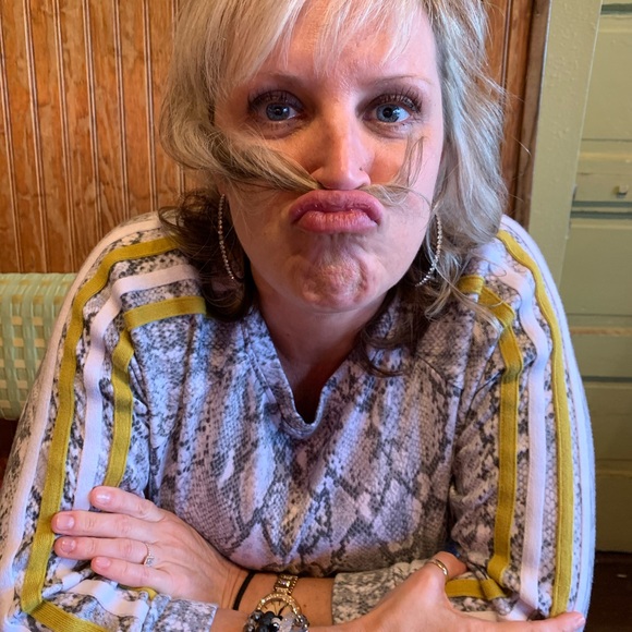 Meet your Posher, Kentucky Ann - Picture 4 of 11